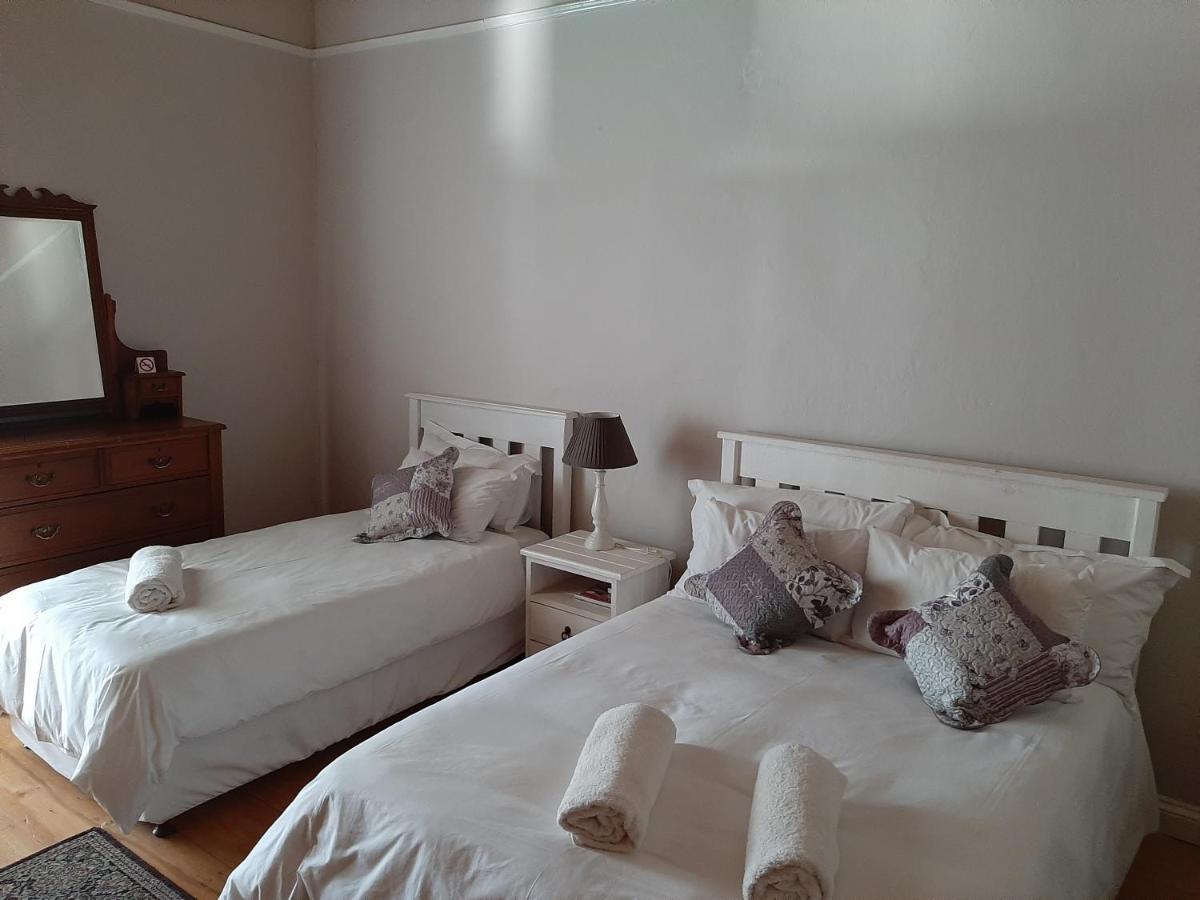 De Graaff Manor Hotel Luaran gambar